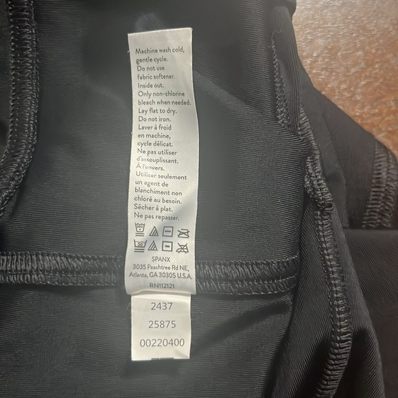 SPANX Faux Leather Leggings - Picture 8 of 8